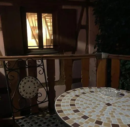 Apartamento La Sorciere In A Typical Alsatian House